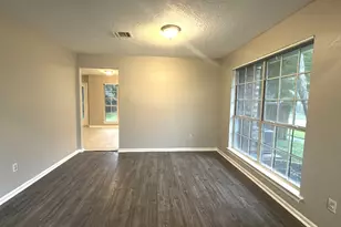14302 Arborcrest St, Houston, TX 77062 - Photo 8