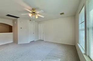 110 S Merryweather Cir, The Woodlands, TX 77384 - Photo 38
