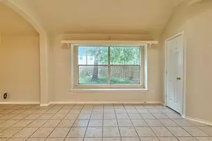 110 S Merryweather Cir, The Woodlands, TX 77384 - Photo 22