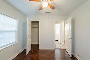 4306 Groton Dr, Houston, TX 77047 - Photo 14