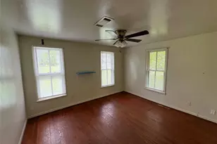 500 Tanner Ave, Cleveland, TX 77327 - Photo 6