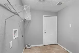 2605 Cornell St, Liberty, TX 77575 - Photo 20