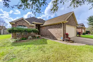6504 Patridge Dr, Pearland, TX 77584 - Photo 2