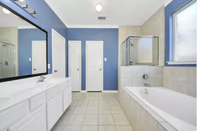 704 Harvard Pointe Drive, League City, TX 77573 - Photo 20