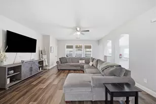 5315 Silver Oak Dr, Pasadena, TX 77505 - Photo 10