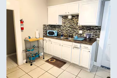 2605 Avenue Q, Galveston, TX 77550 - Photo 16