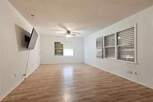 1014 48th St, Galveston, TX 77550 - Photo 10