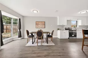 9110 Vickijohn Dr, Houston, TX 77031 - Photo 10