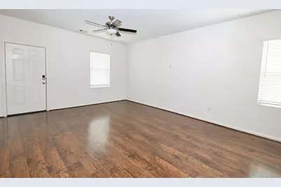 1045 Spindletree Lane, Brookshire, TX 77423 - Photo 6