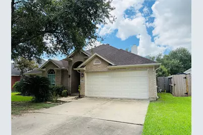 103 Greenridge Circle, League City, TX 77573 - Photo 2