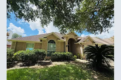 103 Greenridge Circle, League City, TX 77573 - Photo 1