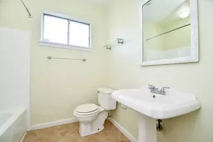 11519 Hornbrook Dr, Houston, TX 77099 - Photo 16