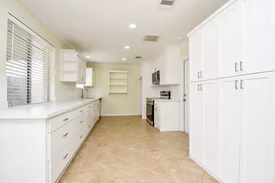 11519 Hornbrook Drive, Houston, TX 77099 - Photo 2