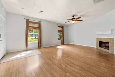 607 Travis Street #5, Webster, TX 77598 - Photo 8
