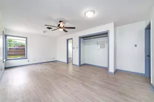 1309 Jefferson St, Baytown, TX 77520 - Photo 8