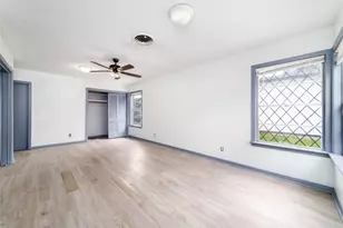 1309 Jefferson St, Baytown, TX 77520 - Photo 6