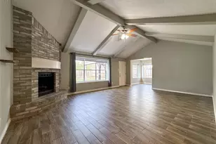 2706 Orion Dr, League City, TX 77573 - Photo 2