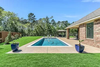 24407 Hollow Gate Meadow Court, Spring, TX 77389 - Photo 2