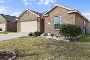 1527 Loose Stone Dr, Rosharon, TX 77583 - Photo 1