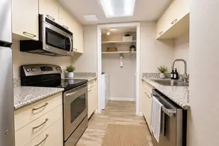 3525 Sage Rd, Houston, TX 77056 - Photo 10