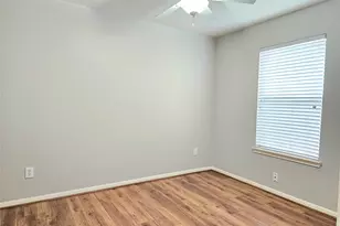 8827 Eastheimer St, Houston, TX 77064 - Photo 14