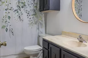 9517 Fondren Rd, Houston, TX 77074 - Photo 16