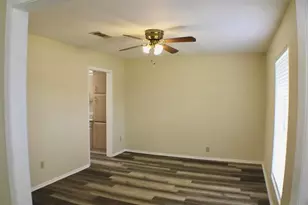 8690 Manion Dr, Beaumont, TX 77706 - Photo 10