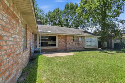 6614 Indian Lake Drive, Houston, TX 77489 - Photo 36