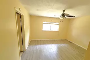 15502 Richford Dr, Friendswood, TX 77546 - Photo 8