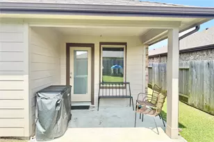 3939 Country Club Dr, Baytown, TX 77521 - Photo 32
