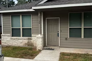 20130 Parkway Ln, Montgomery, TX 77356 - Photo 2