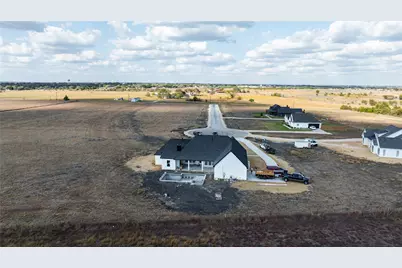 102 Country View Lane, Schulenburg, TX 78956 - Photo 8