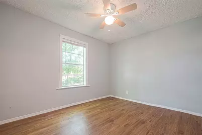 4810 Carmen Street, Houston, TX 77033 - Photo 14