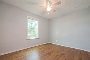 4810 Carmen St, Houston, TX 77033 - Photo 14