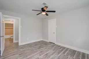 3911 Springmeadows St, Houston, TX 77080 - Photo 22