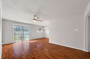 4511 Bayou Vista Dr, Houston, TX 77091 - Photo 6