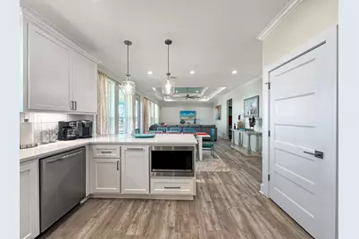 917 Westview, Crystal Beach, TX 77650 - Photo 8
