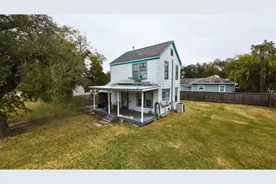 2312 Missouri Street, Baytown, TX 77520 - Photo 2