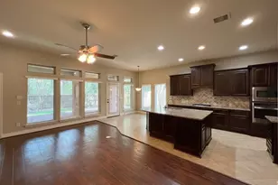 103 Forest Heights Ct, Montgomery, TX 77316 - Photo 18