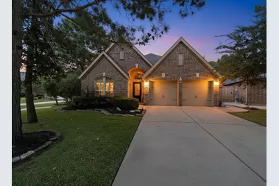 103 Forest Heights Court, Montgomery, TX 77316 - Photo 2