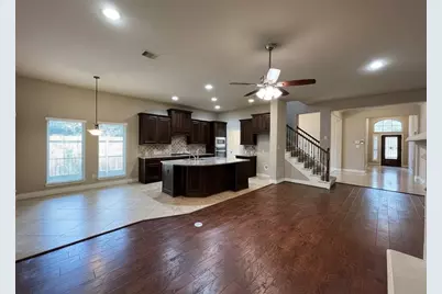 103 Forest Heights Court, Montgomery, TX 77316 - Photo 16