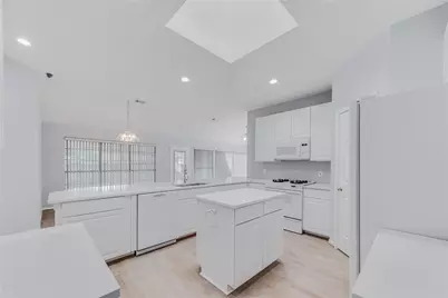 2311 Piney Woods Drive, Pearland, TX 77581 - Photo 10