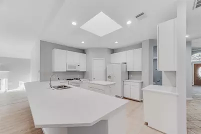 2311 Piney Woods Drive, Pearland, TX 77581 - Photo 8