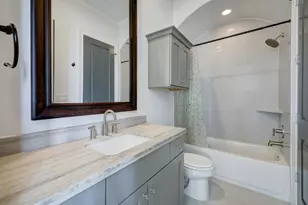 1116 Mosaico Ln, Houston, TX 77055 - Photo 22