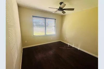 605 Tovrea Road, Alvin, TX 77511 - Photo 8