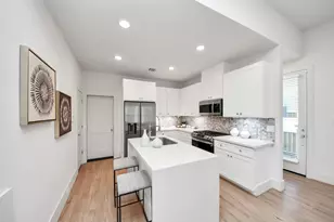 1043 Glen Ave, Houston, TX 77088 - Photo 10