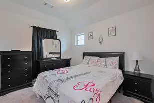 9014 Meadow Bridge Dr, Missouri City, TX 77459 - Photo 32