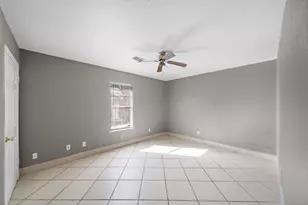 128 Kress St, Houston, TX 77020 - Photo 8
