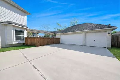 5703 Bishops Glen Court, Houston, TX 77084 - Photo 32