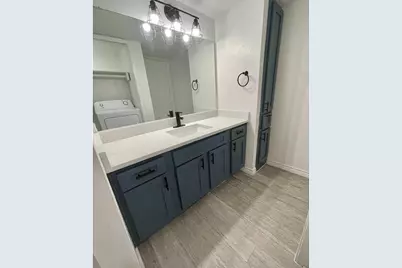 4400 Memorial Drive #8-1036, Houston, TX 77007 - Photo 8